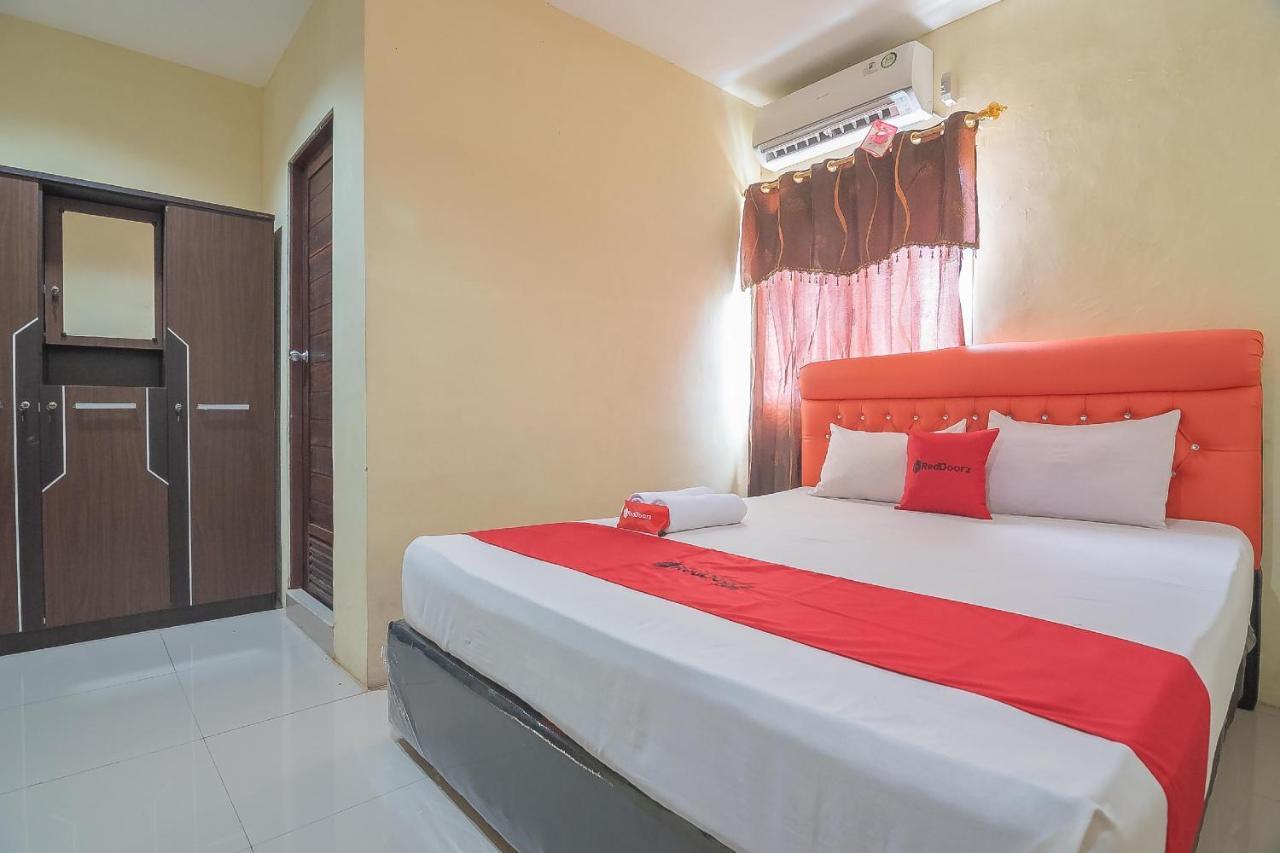 Reddoorz Syariah At Jalan Cilik Riwut Kapuas Otel Kualakapuas Dış mekan fotoğraf