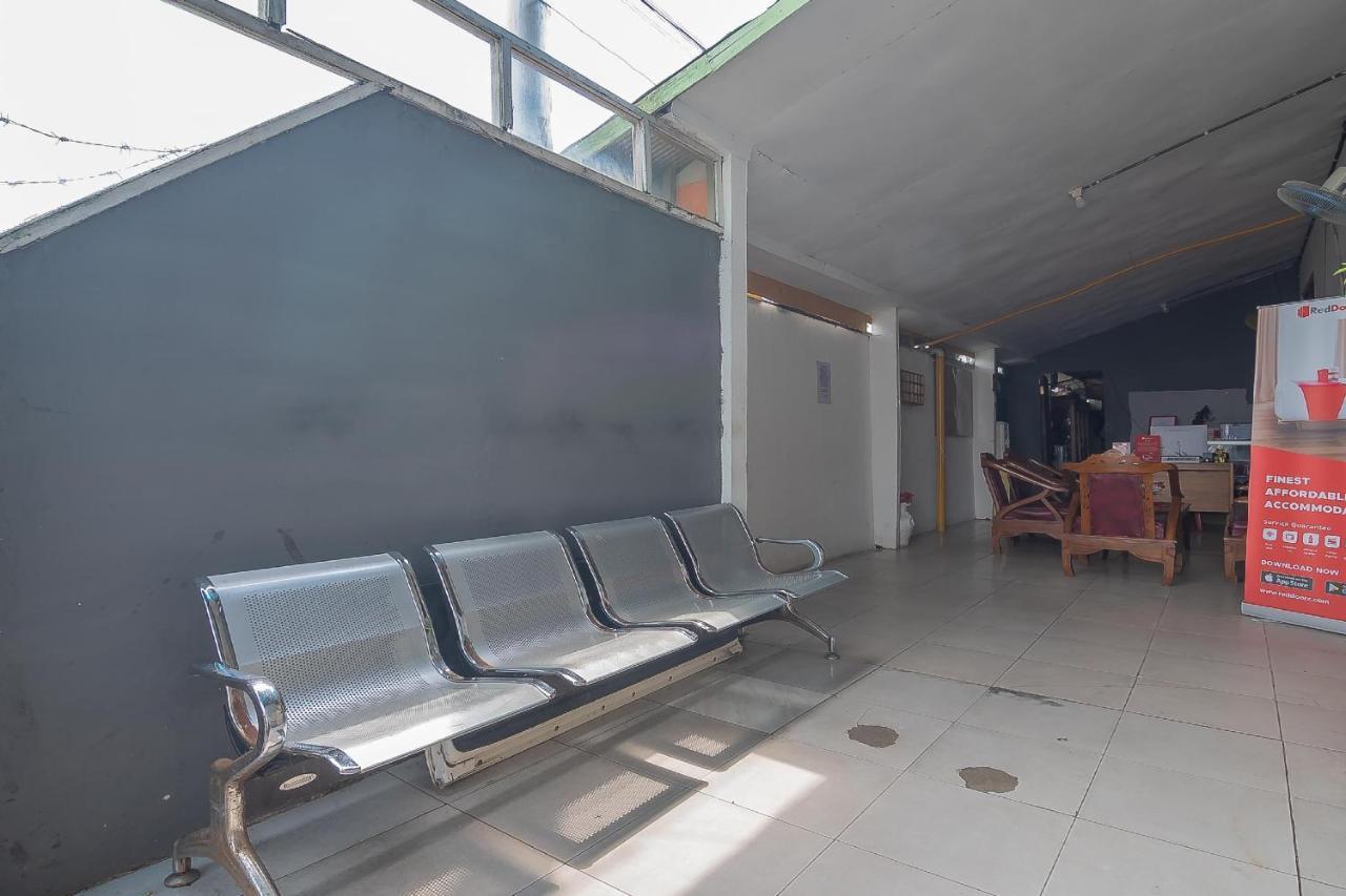 Reddoorz Syariah At Jalan Cilik Riwut Kapuas Otel Kualakapuas Dış mekan fotoğraf