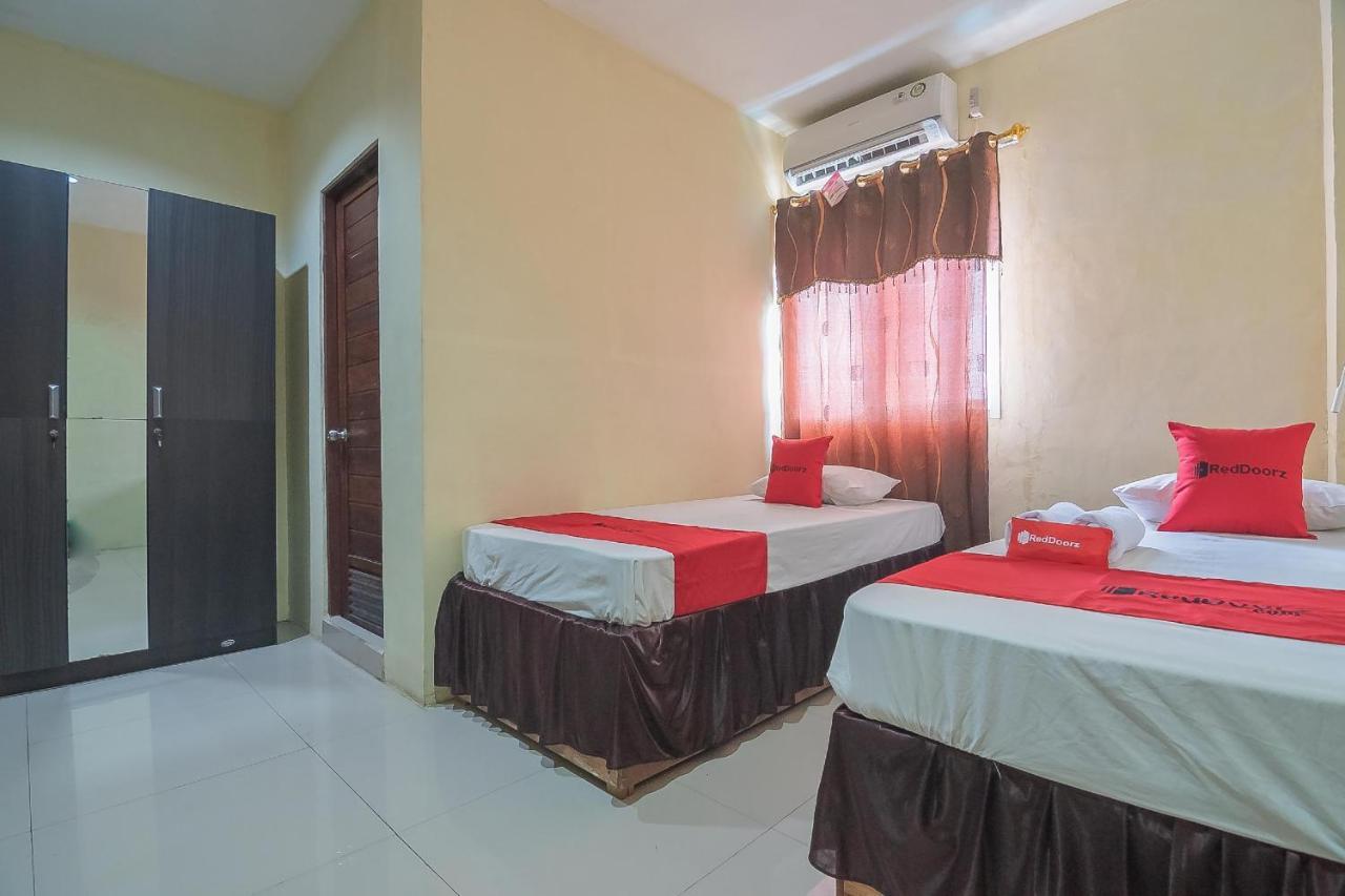 Reddoorz Syariah At Jalan Cilik Riwut Kapuas Otel Kualakapuas Dış mekan fotoğraf